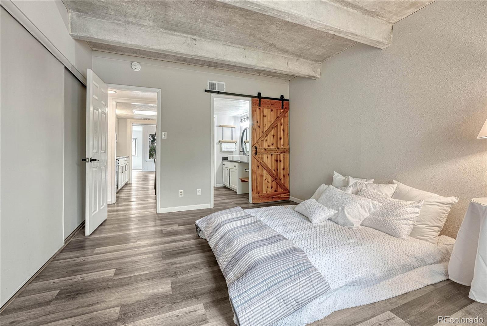 MLS Image #20 for 2525 s dayton way,denver, Colorado