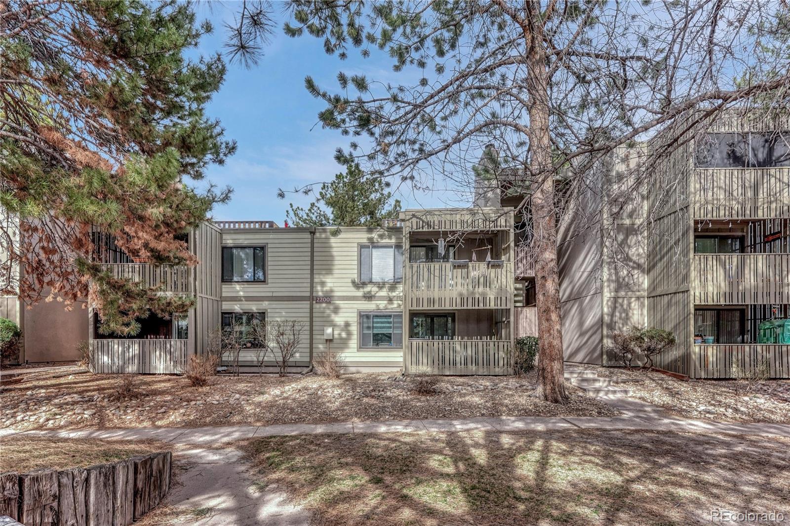 MLS Image #39 for 2525 s dayton way,denver, Colorado