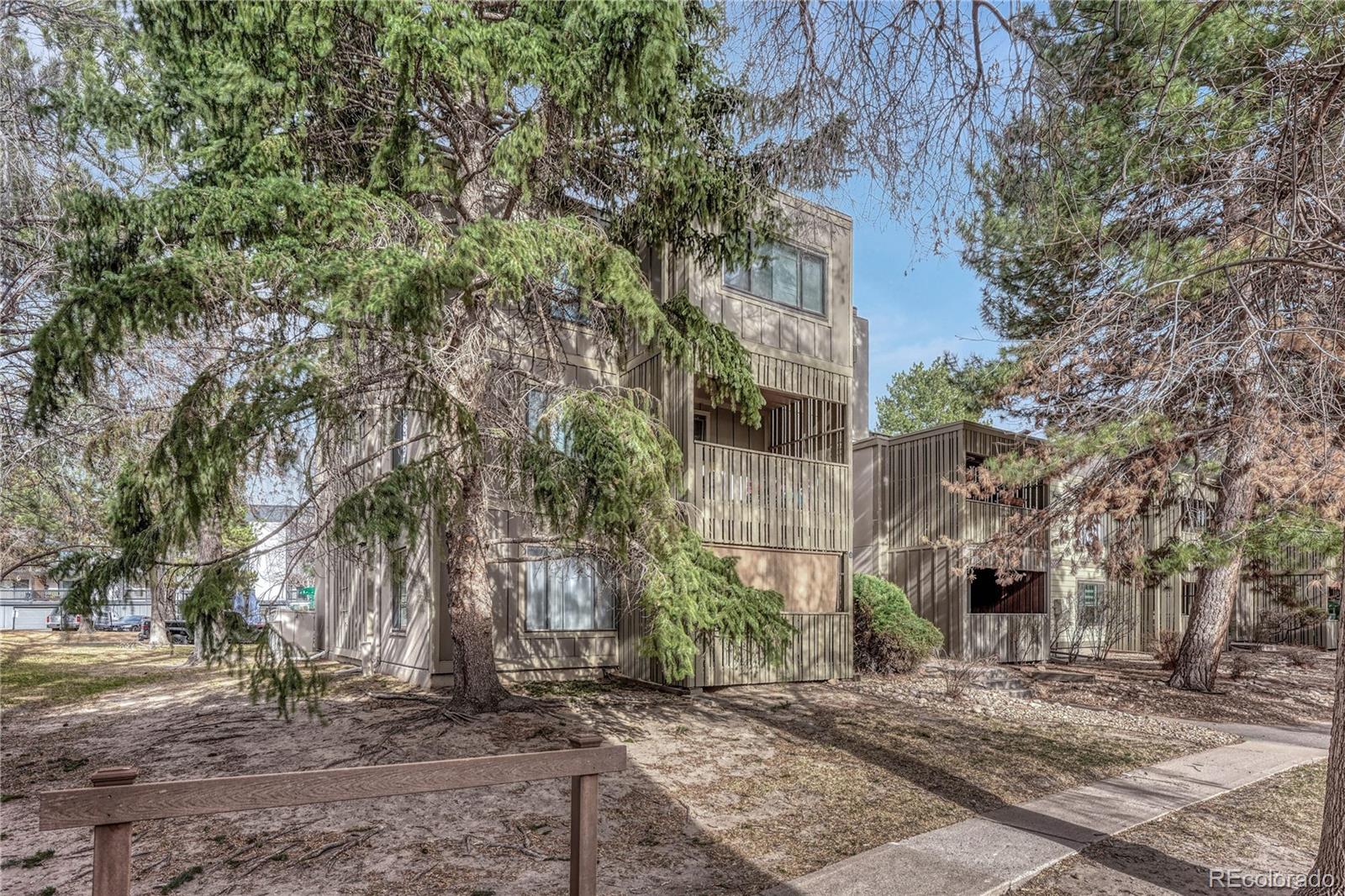 MLS Image #40 for 2525 s dayton way,denver, Colorado