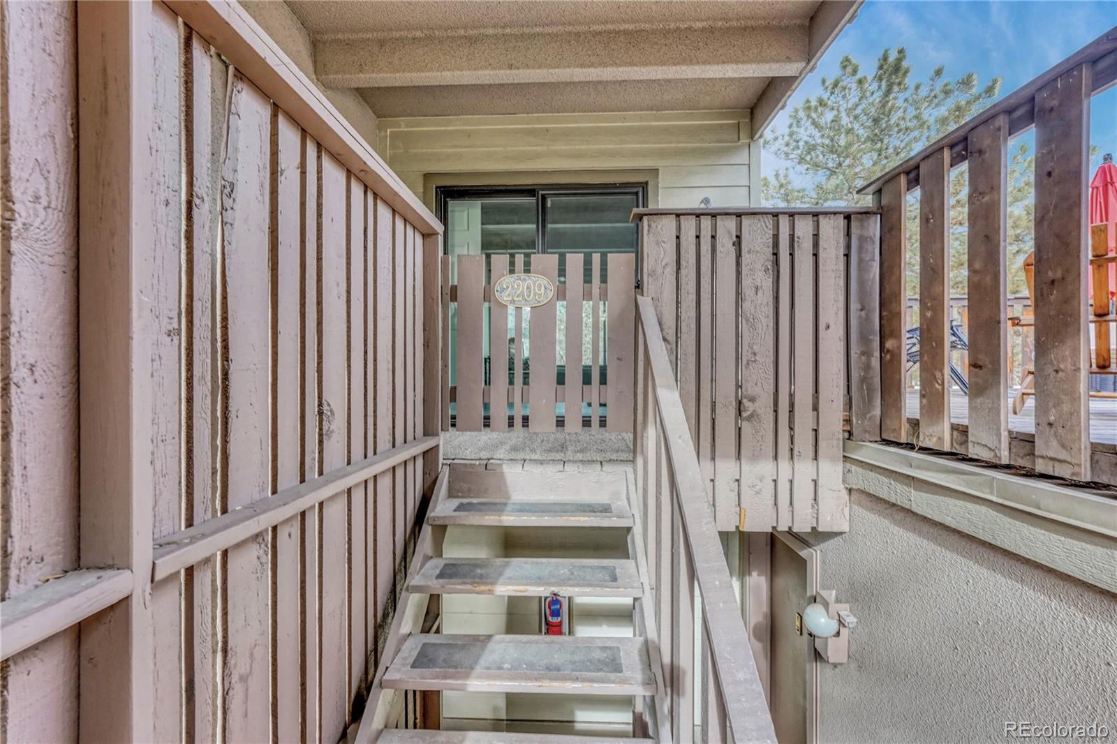 MLS Image #44 for 2525 s dayton way,denver, Colorado