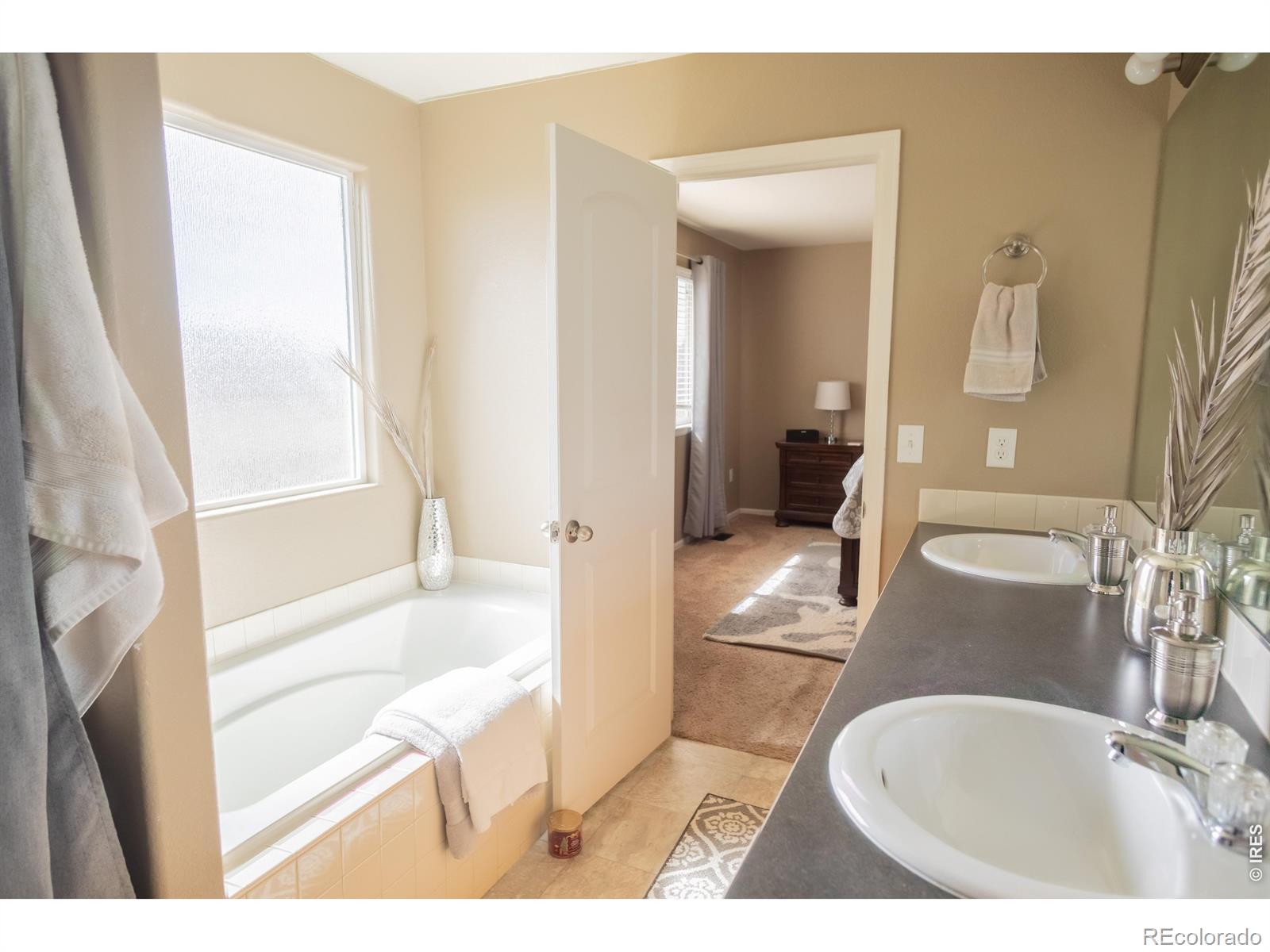 MLS Image #5 for 3312  tupelo lane,johnstown, Colorado