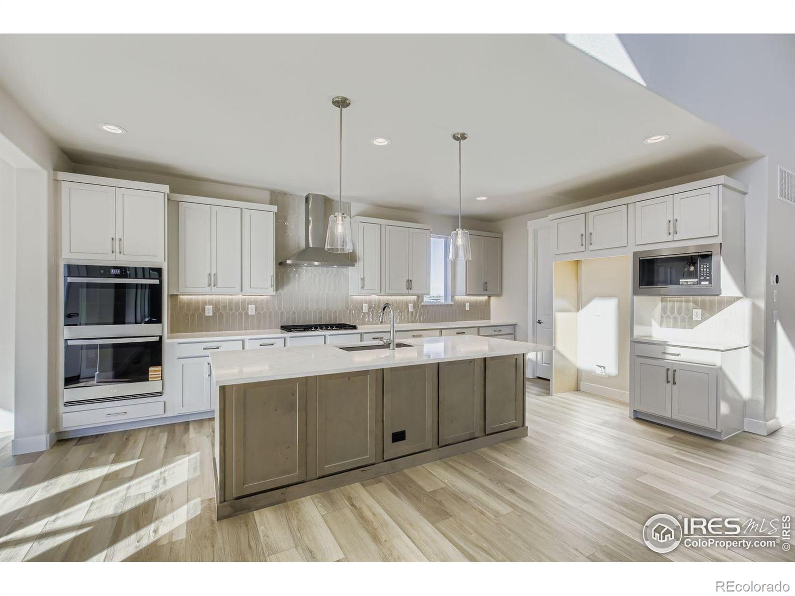 MLS Image #10 for 1833  flourish drive,windsor, Colorado