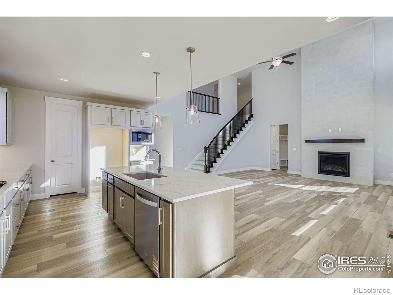 MLS Image #4 for 1833  flourish drive,windsor, Colorado