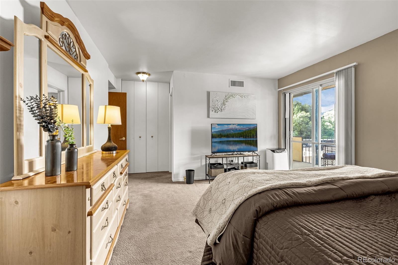 MLS Image #13 for 777  saturn drive,colorado springs, Colorado