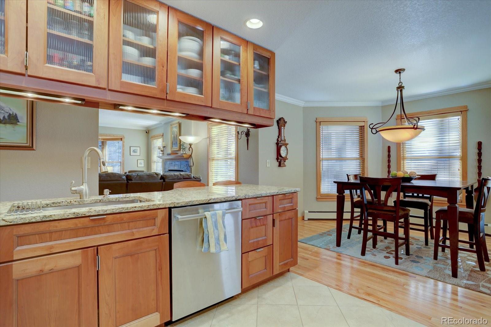 MLS Image #9 for 815  16th street,boulder, Colorado