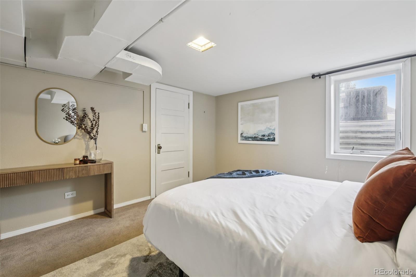 MLS Image #22 for 1325 n monaco parkway,denver, Colorado
