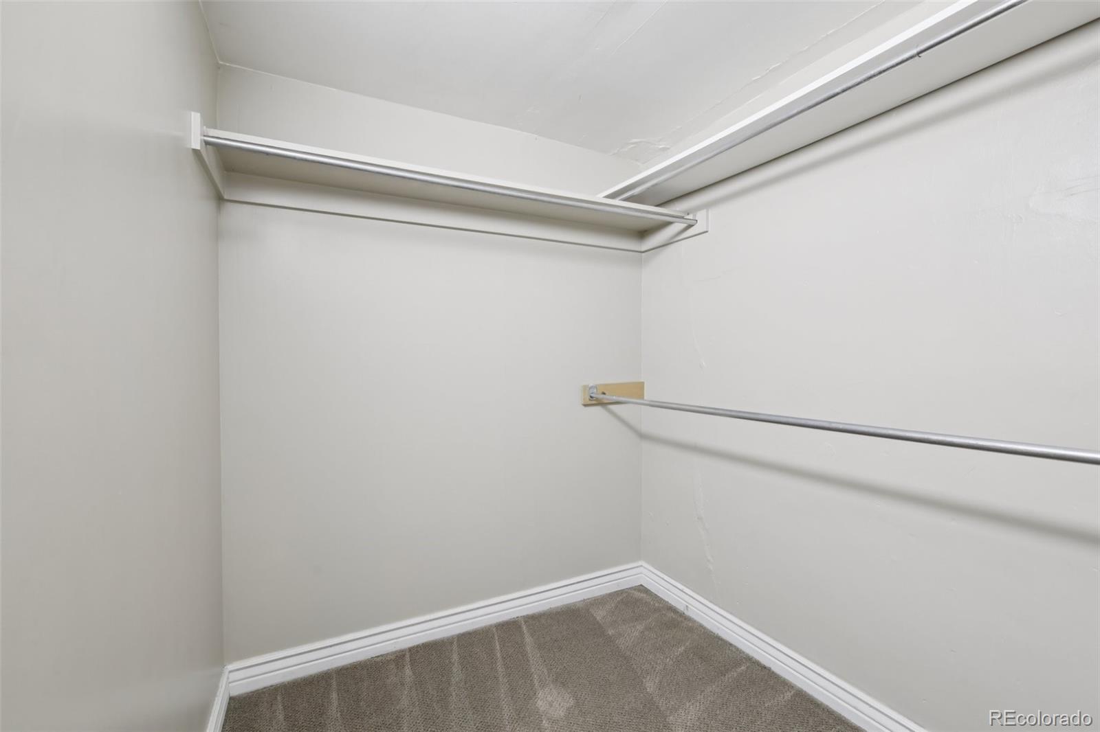 MLS Image #25 for 1325 n monaco parkway,denver, Colorado