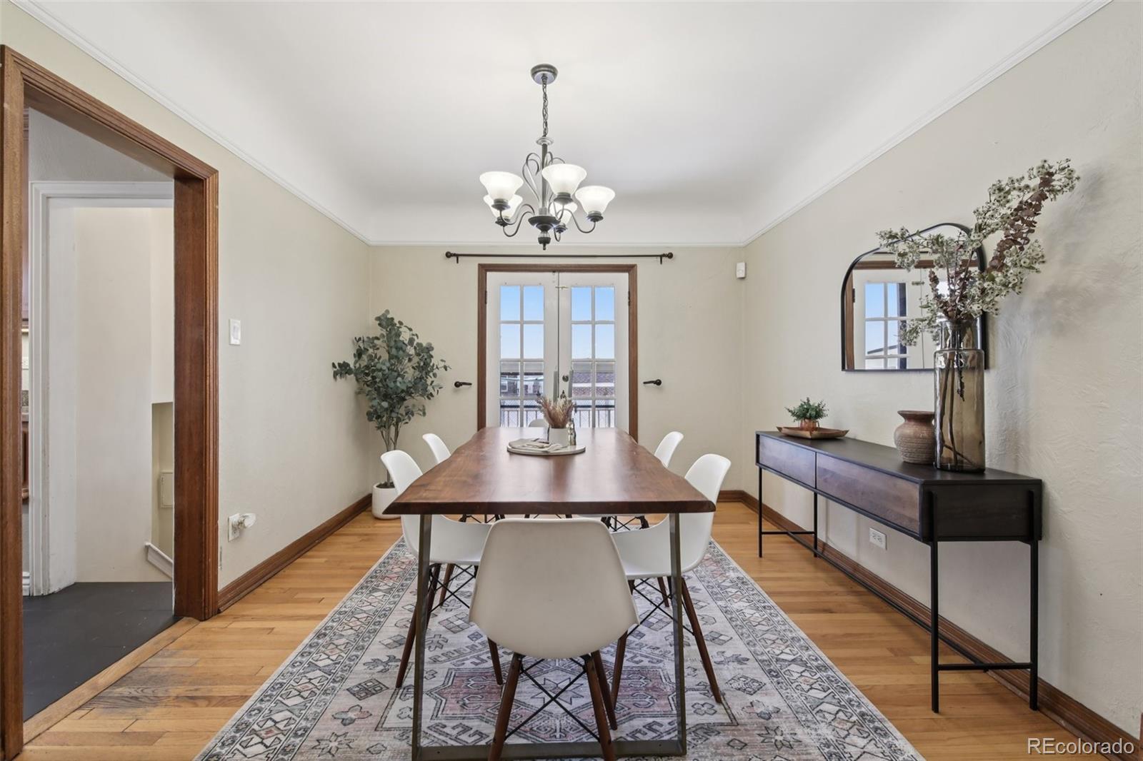 MLS Image #7 for 1325 n monaco parkway,denver, Colorado