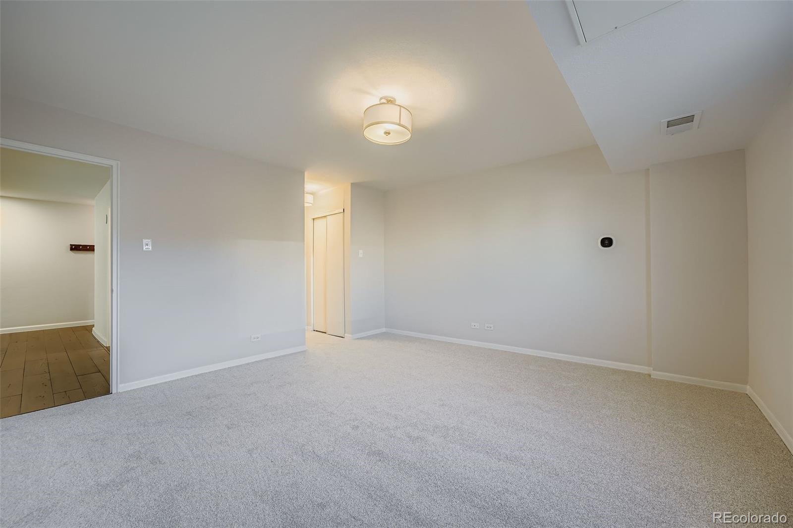 MLS Image #10 for 800 n washington street,denver, Colorado