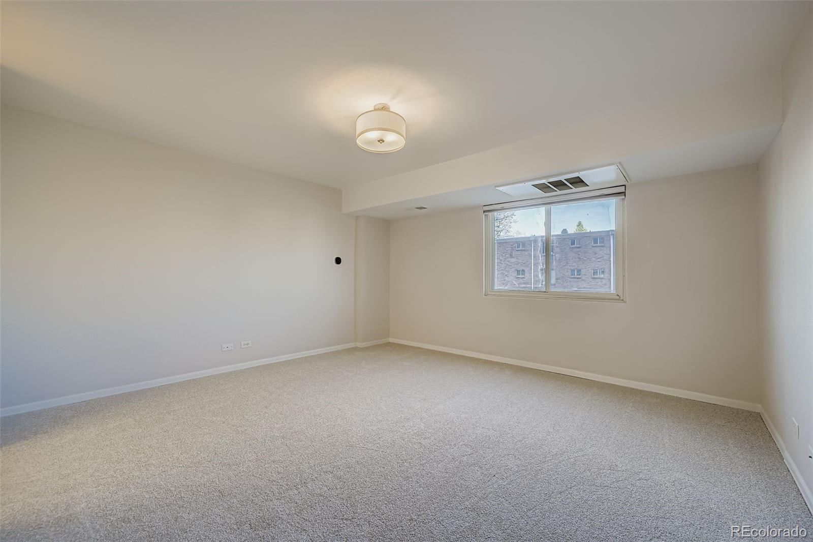 MLS Image #13 for 800 n washington street,denver, Colorado