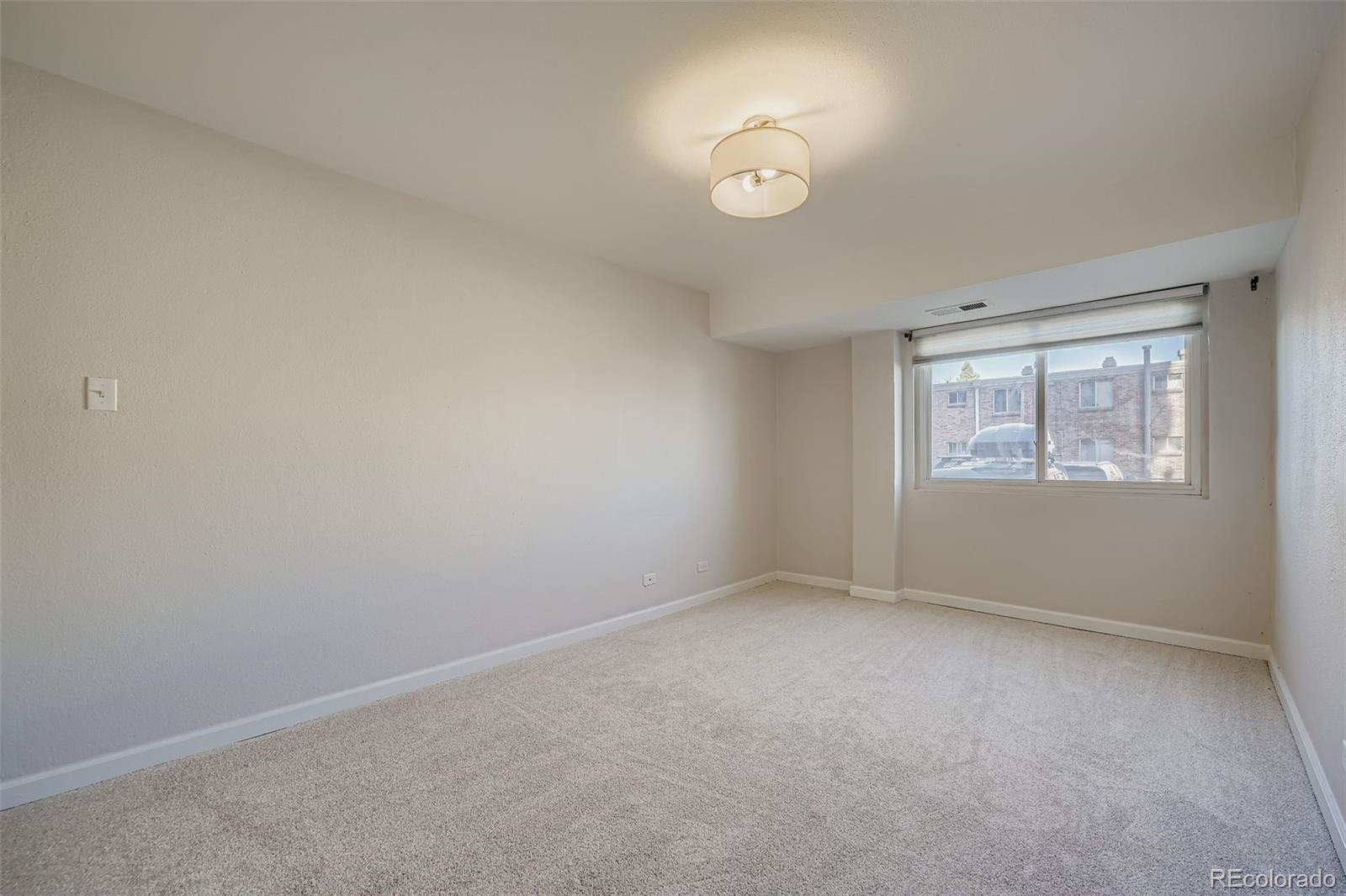 MLS Image #17 for 800 n washington street,denver, Colorado