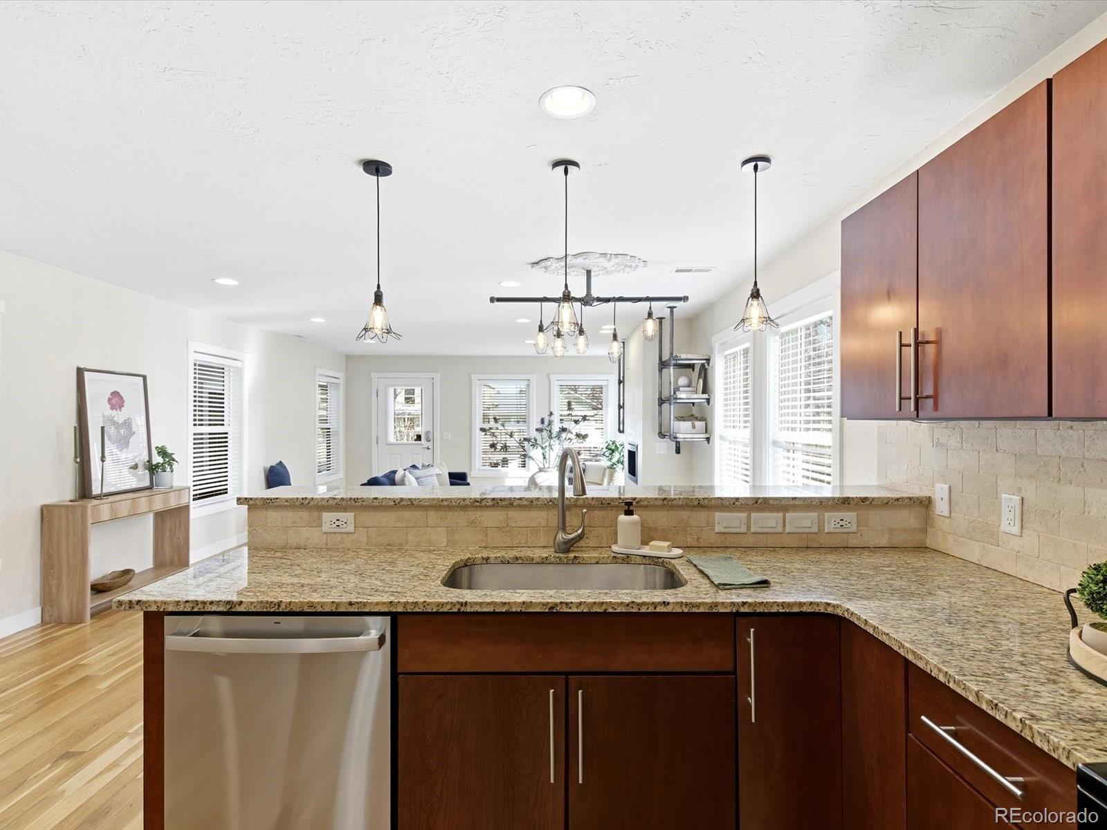 MLS Image #13 for 3323 n clayton street,denver, Colorado
