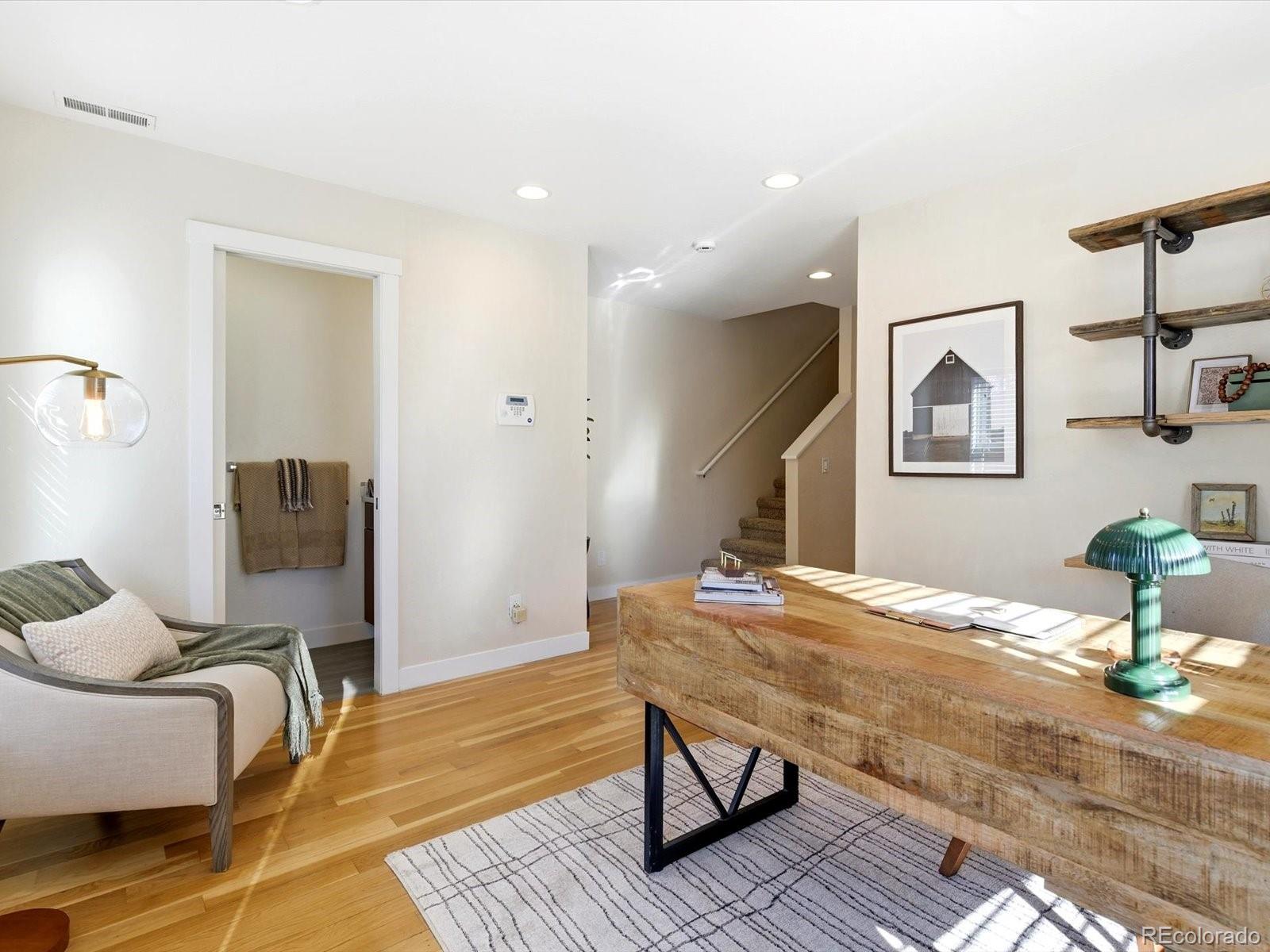 MLS Image #17 for 3323 n clayton street,denver, Colorado