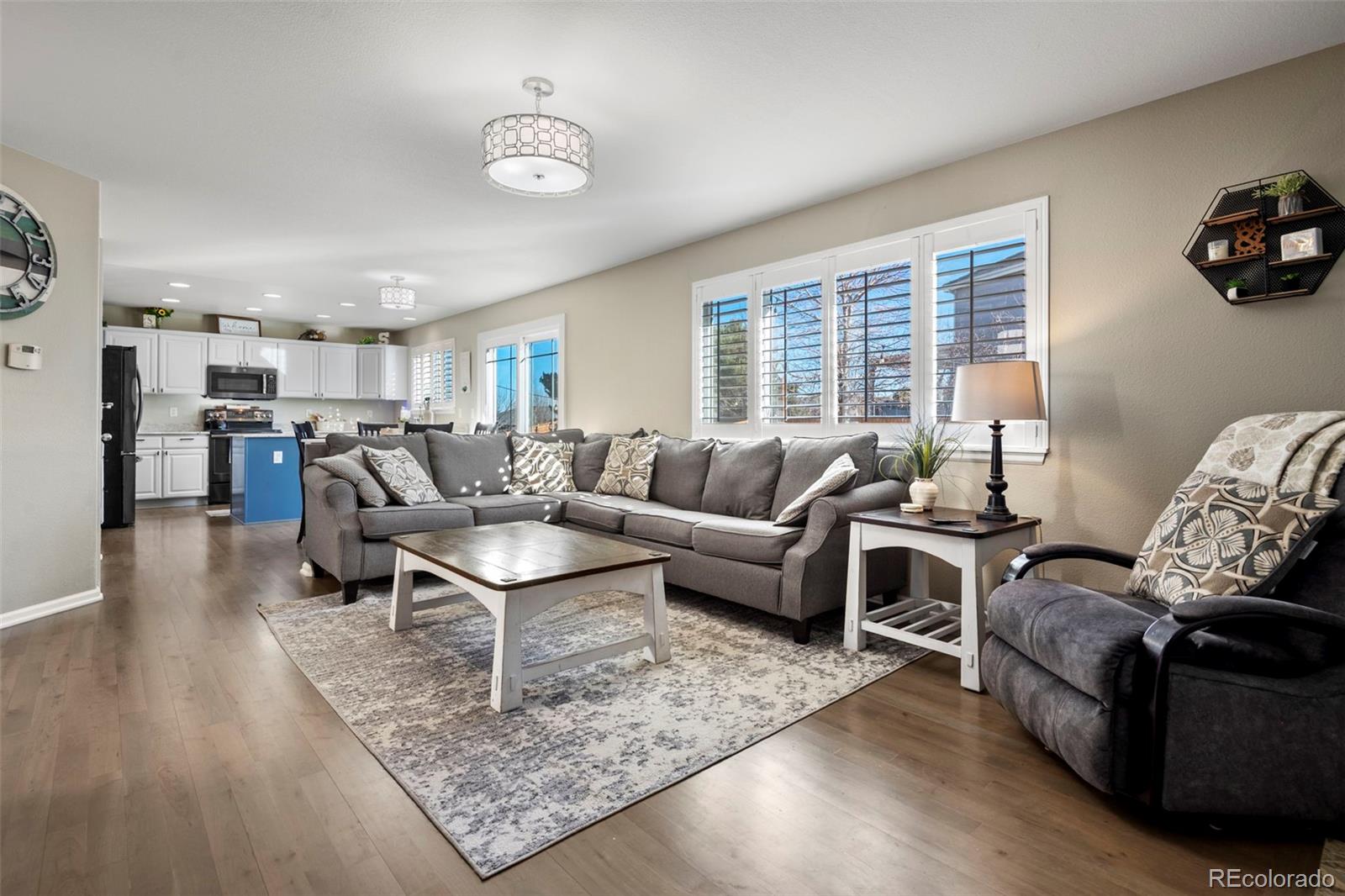 MLS Image #10 for 10642  nucla street,commerce city, Colorado