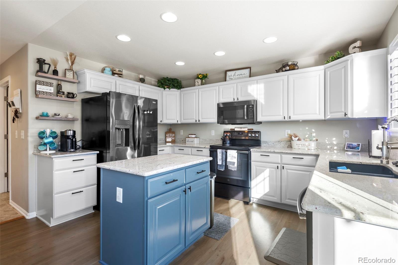 MLS Image #13 for 10642  nucla street,commerce city, Colorado
