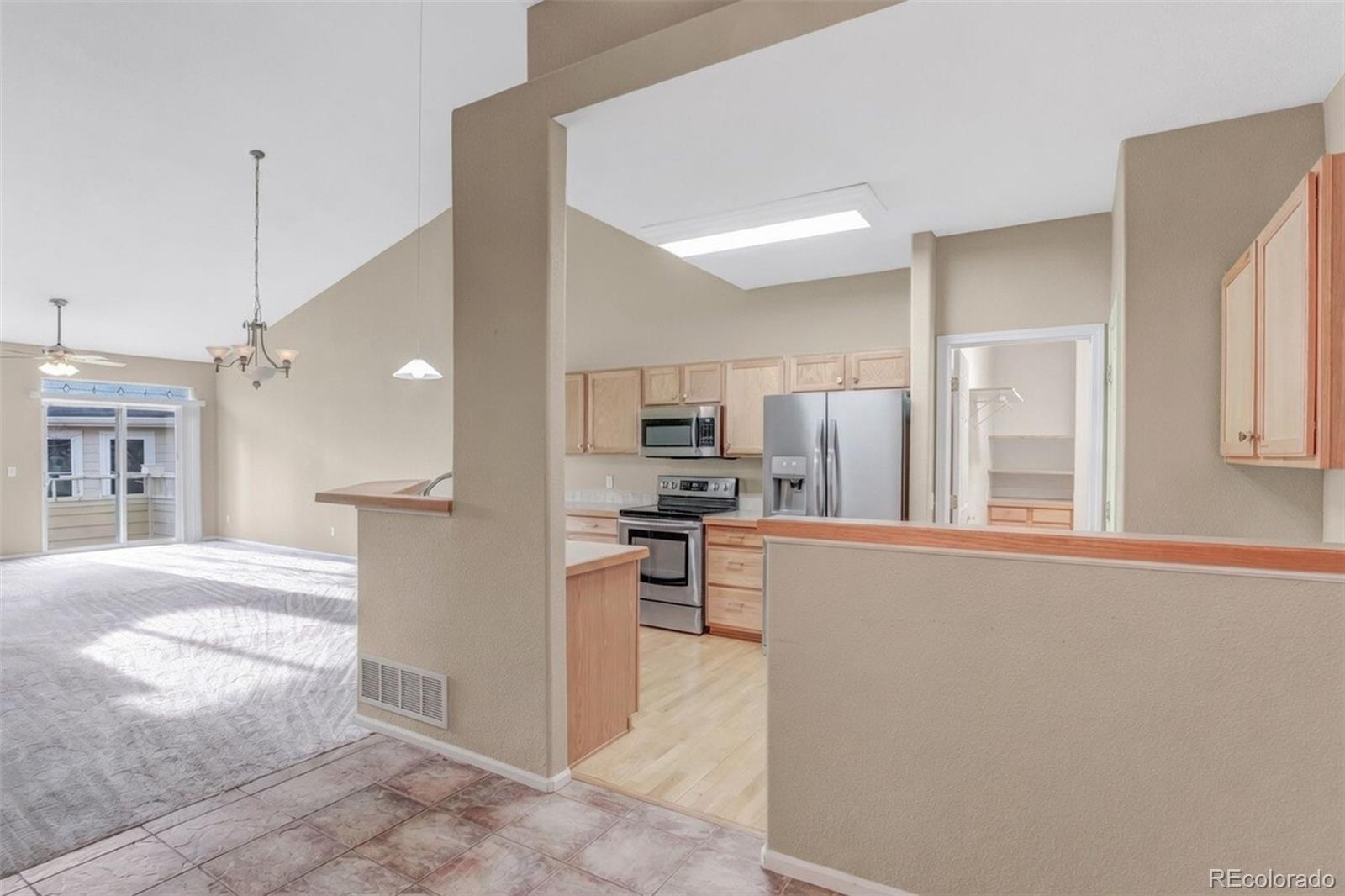 MLS Image #4 for 6656 s reed way,littleton, Colorado