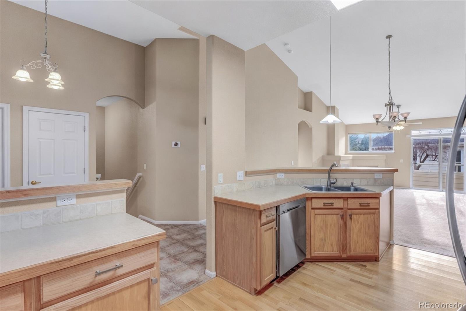 MLS Image #5 for 6656 s reed way,littleton, Colorado