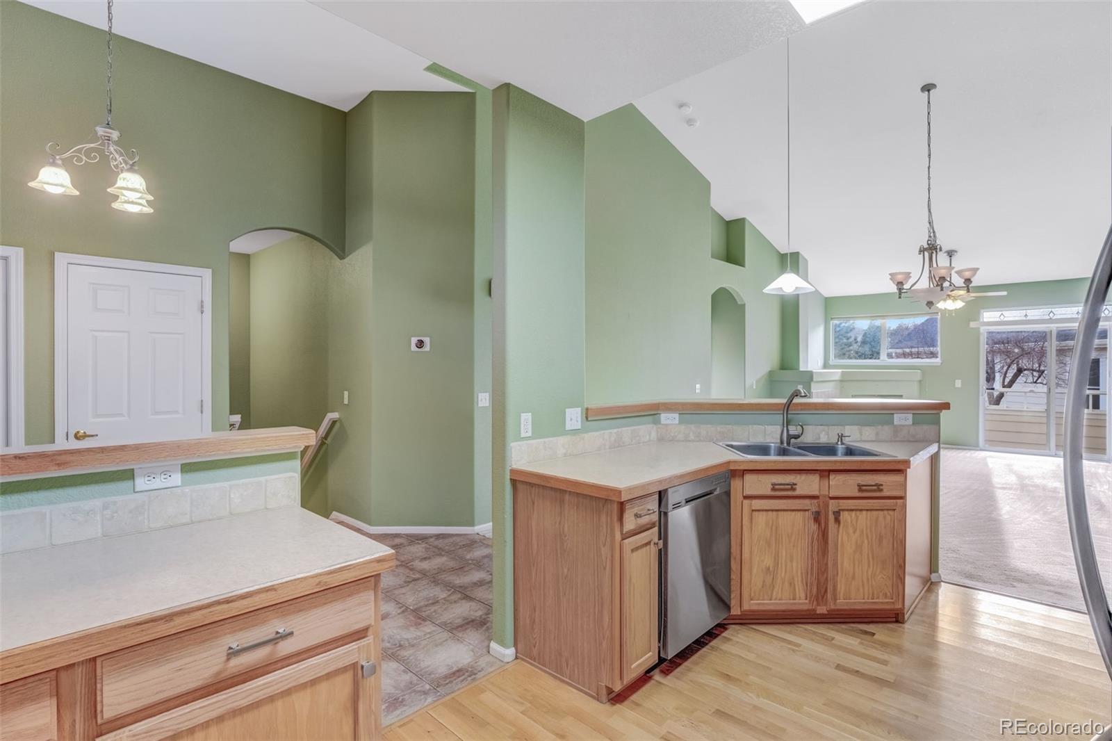 MLS Image #6 for 6656 s reed way,littleton, Colorado