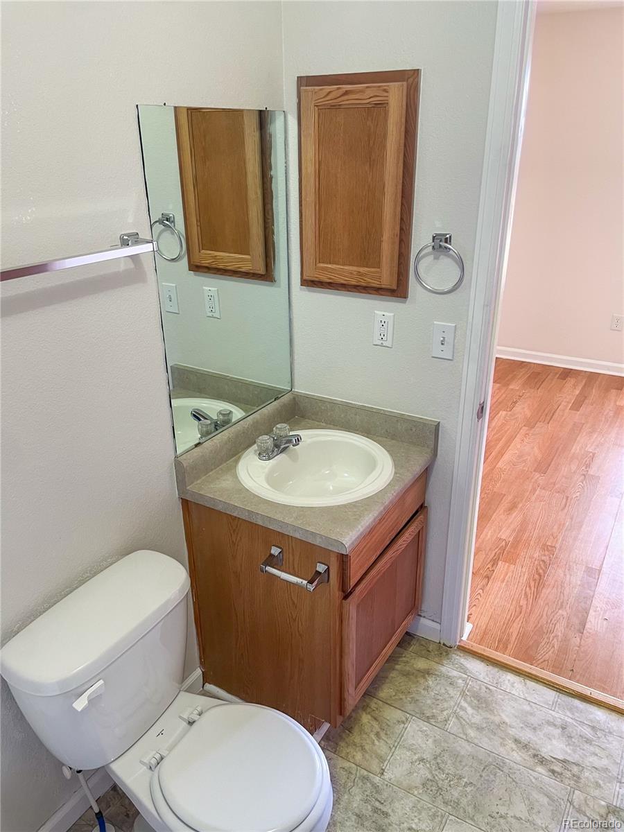 MLS Image #23 for 3029  renshaw street,strasburg, Colorado