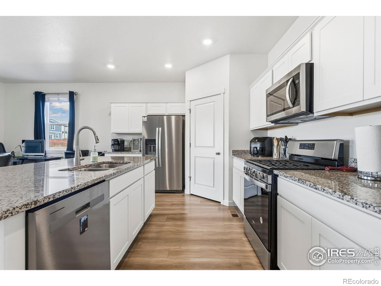 MLS Image #13 for 2619  wren drive,johnstown, Colorado