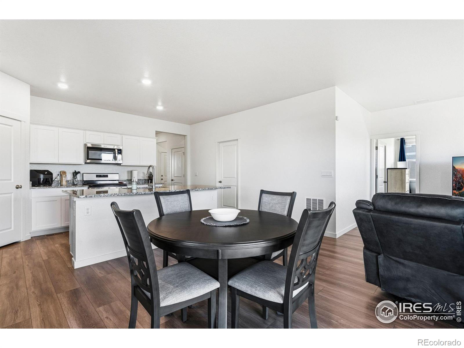 MLS Image #16 for 2619  wren drive,johnstown, Colorado