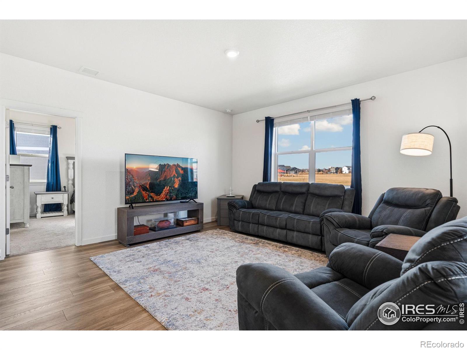 MLS Image #6 for 2619  wren drive,johnstown, Colorado
