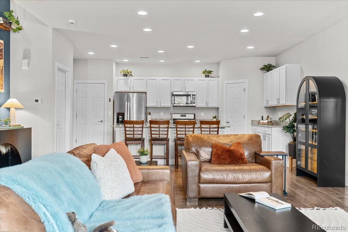 MLS Image #8 for 4774  kittredge street,denver, Colorado