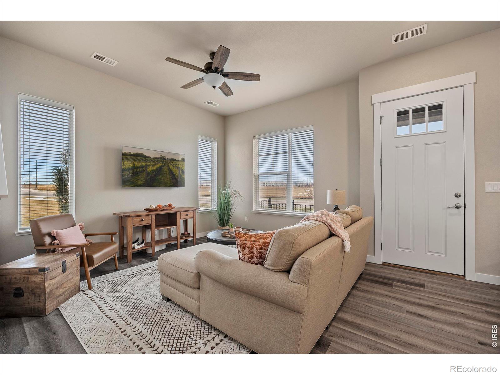 MLS Image #11 for 4195 n park drive,loveland, Colorado