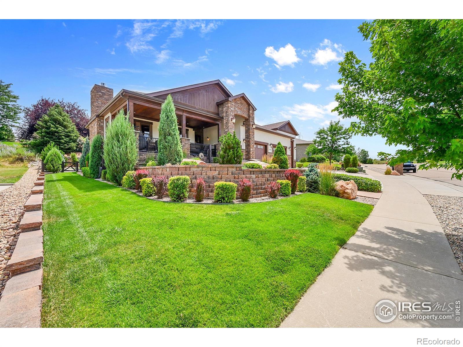 MLS Image #1 for 608  riverside court,greeley, Colorado