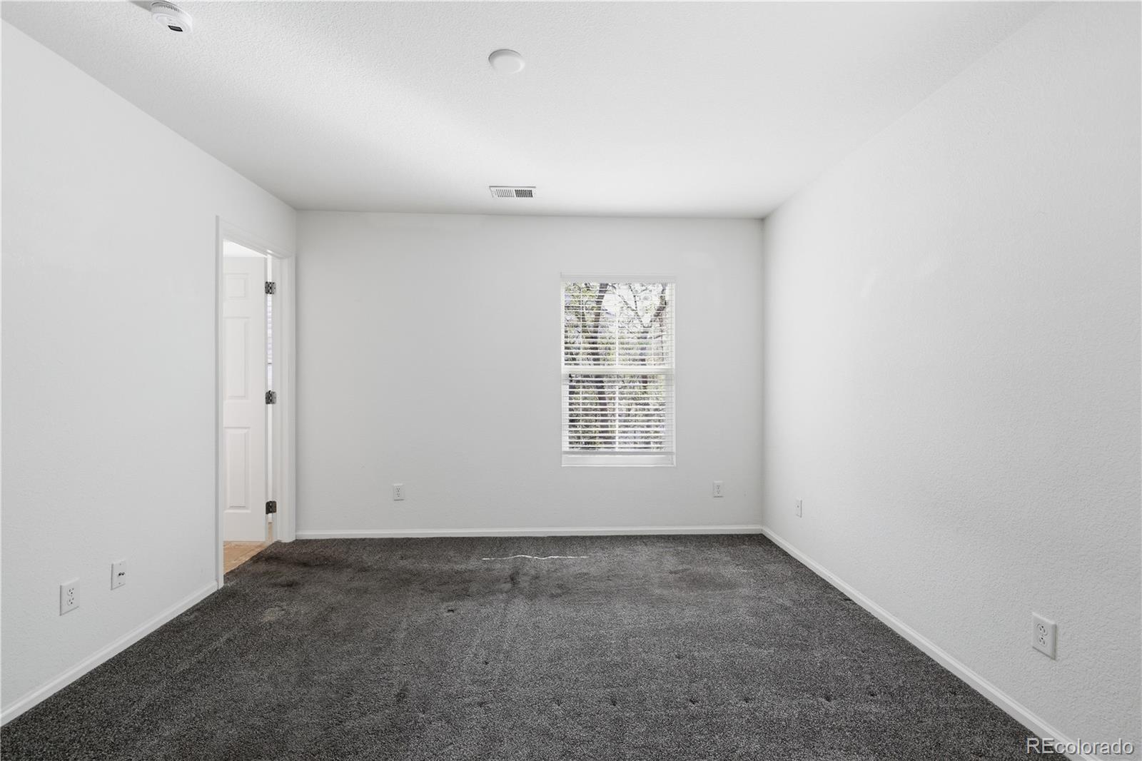 MLS Image #11 for 17262 e kansas drive ,aurora, Colorado