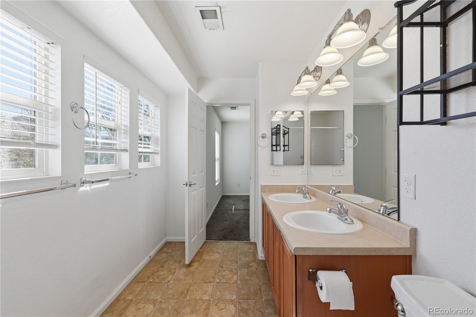 MLS Image #13 for 17262 e kansas drive ,aurora, Colorado