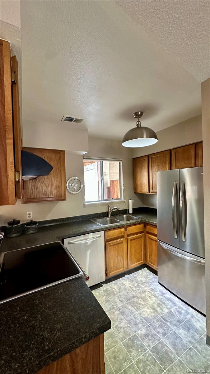 MLS Image #5 for 8136  gray court,arvada, Colorado