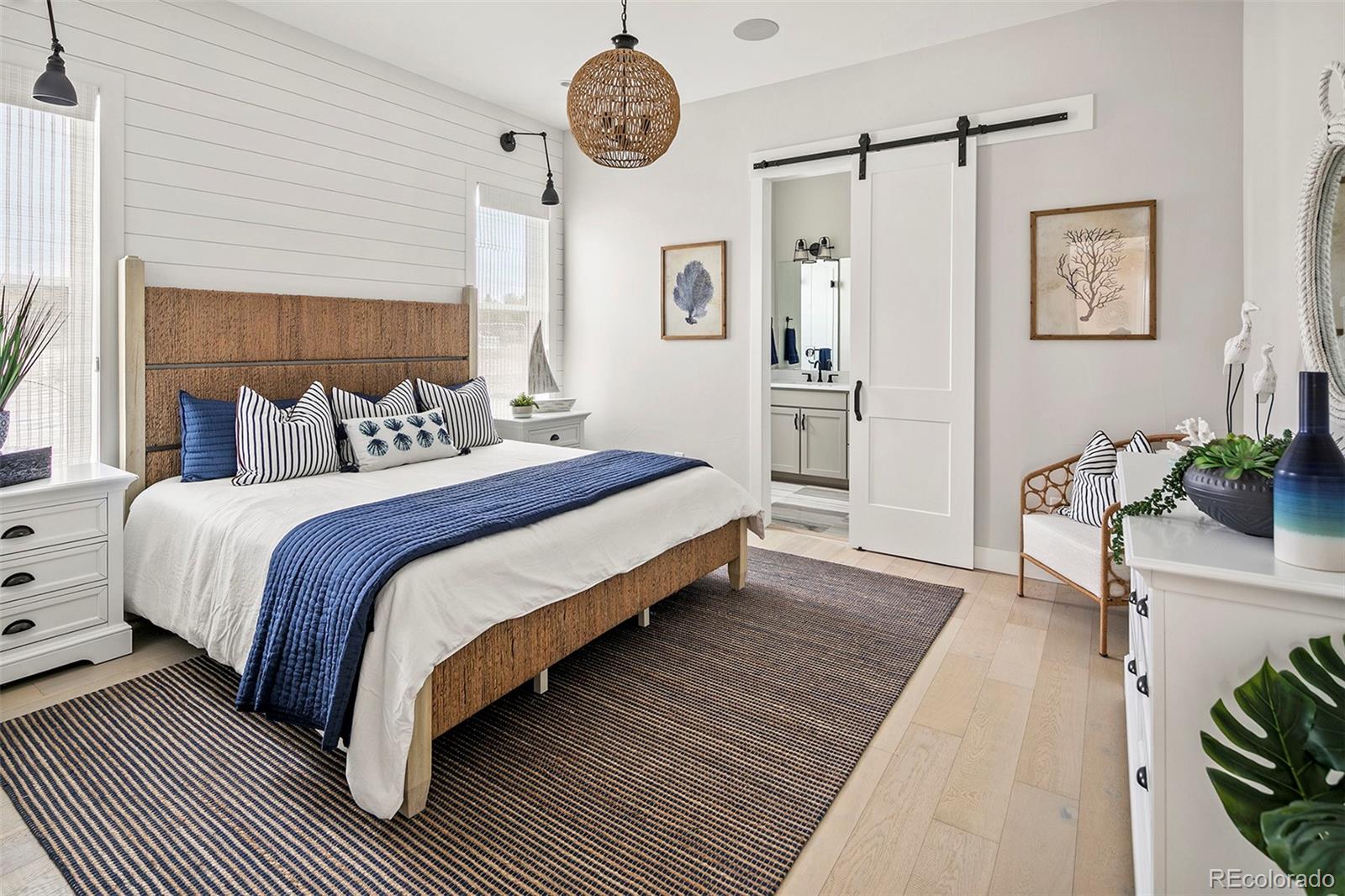 MLS Image #11 for 888 s valentia street,denver, Colorado