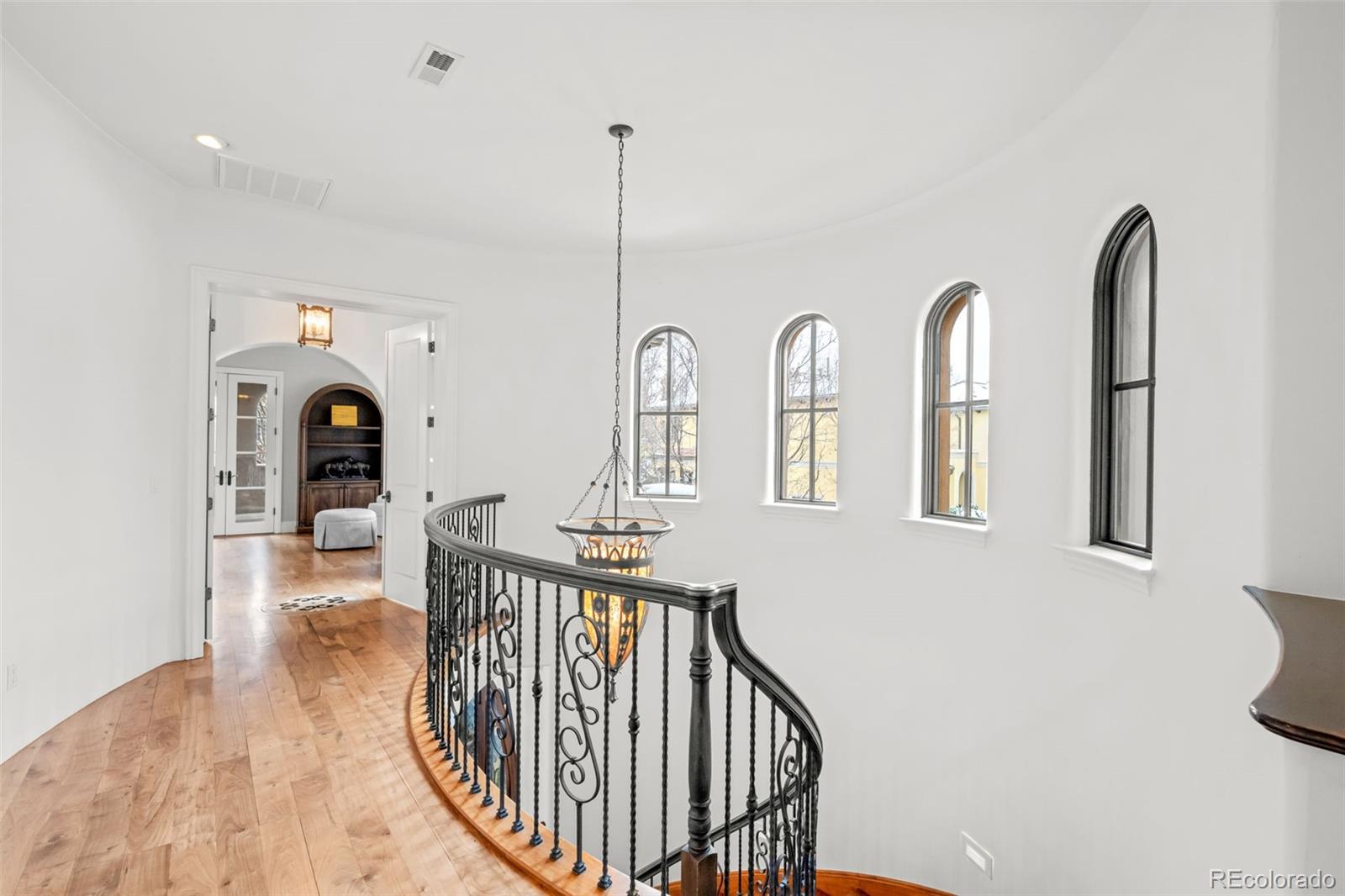 MLS Image #18 for 100 s university boulevard,denver, Colorado