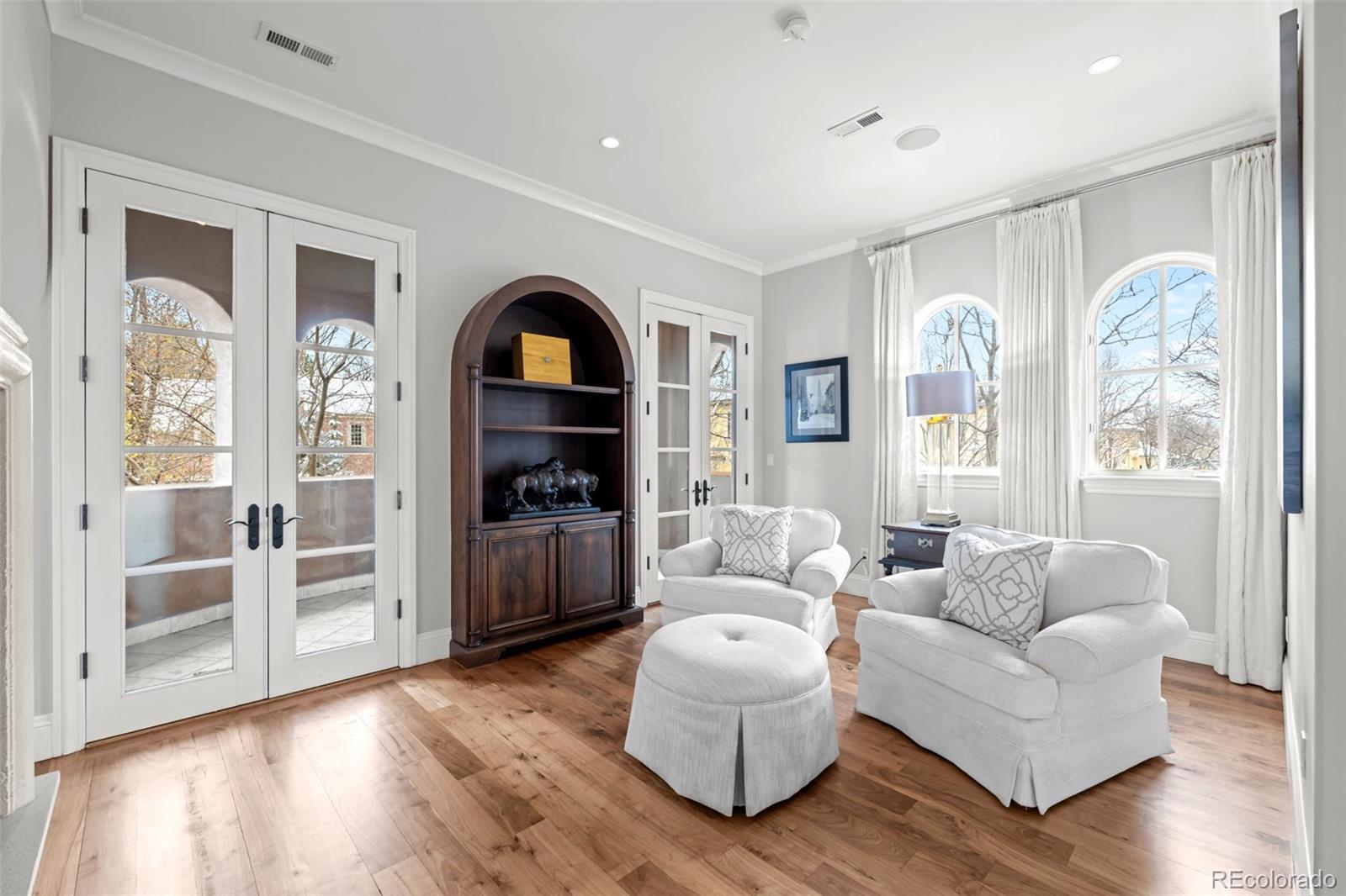 MLS Image #19 for 100 s university boulevard,denver, Colorado