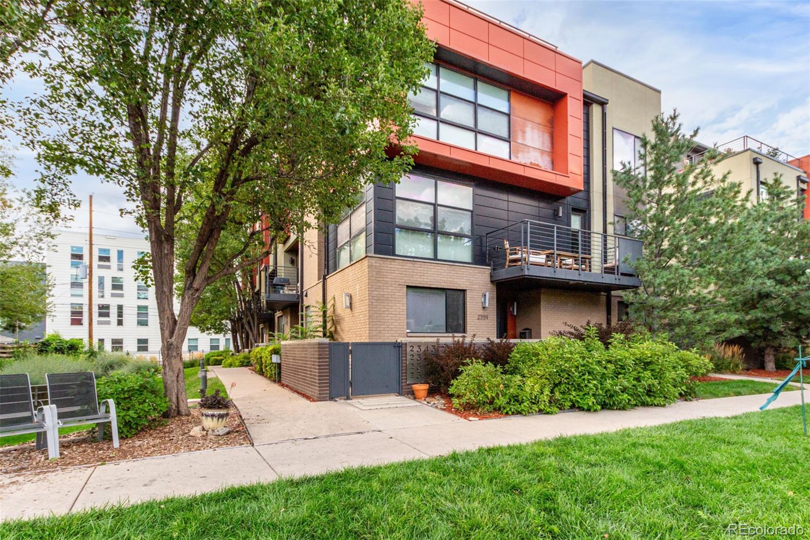 MLS Image #3 for 2347  glenarm place ,denver, Colorado