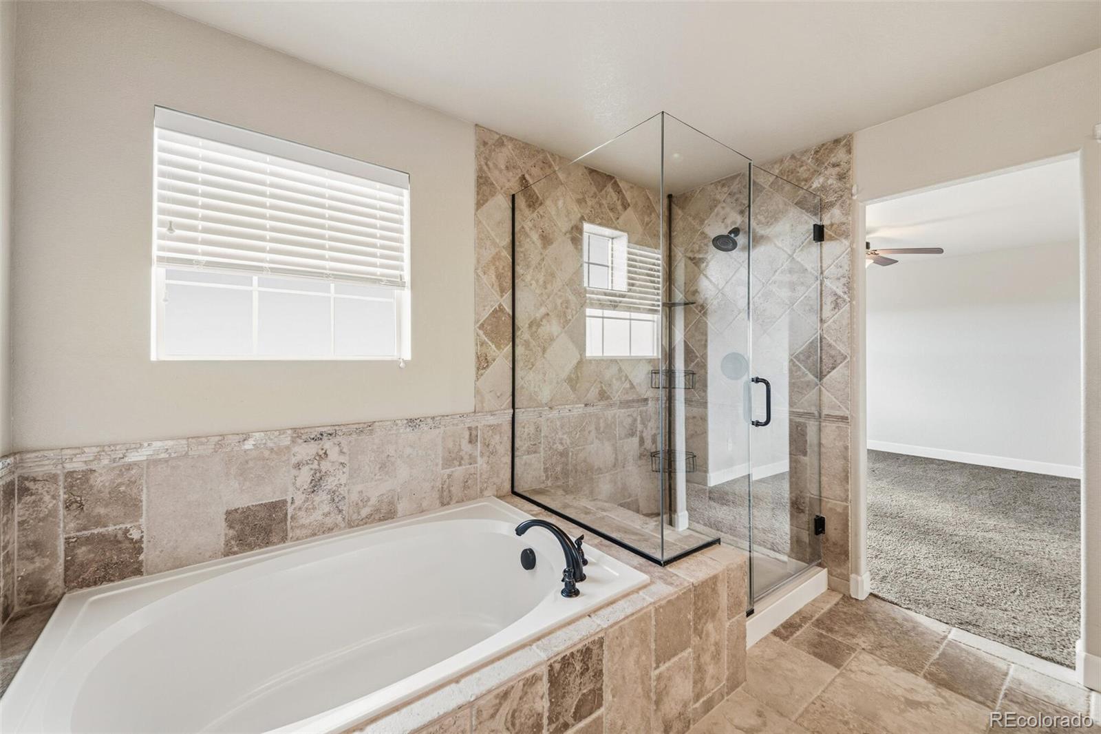 MLS Image #18 for 9763 w hinsdale lane,littleton, Colorado