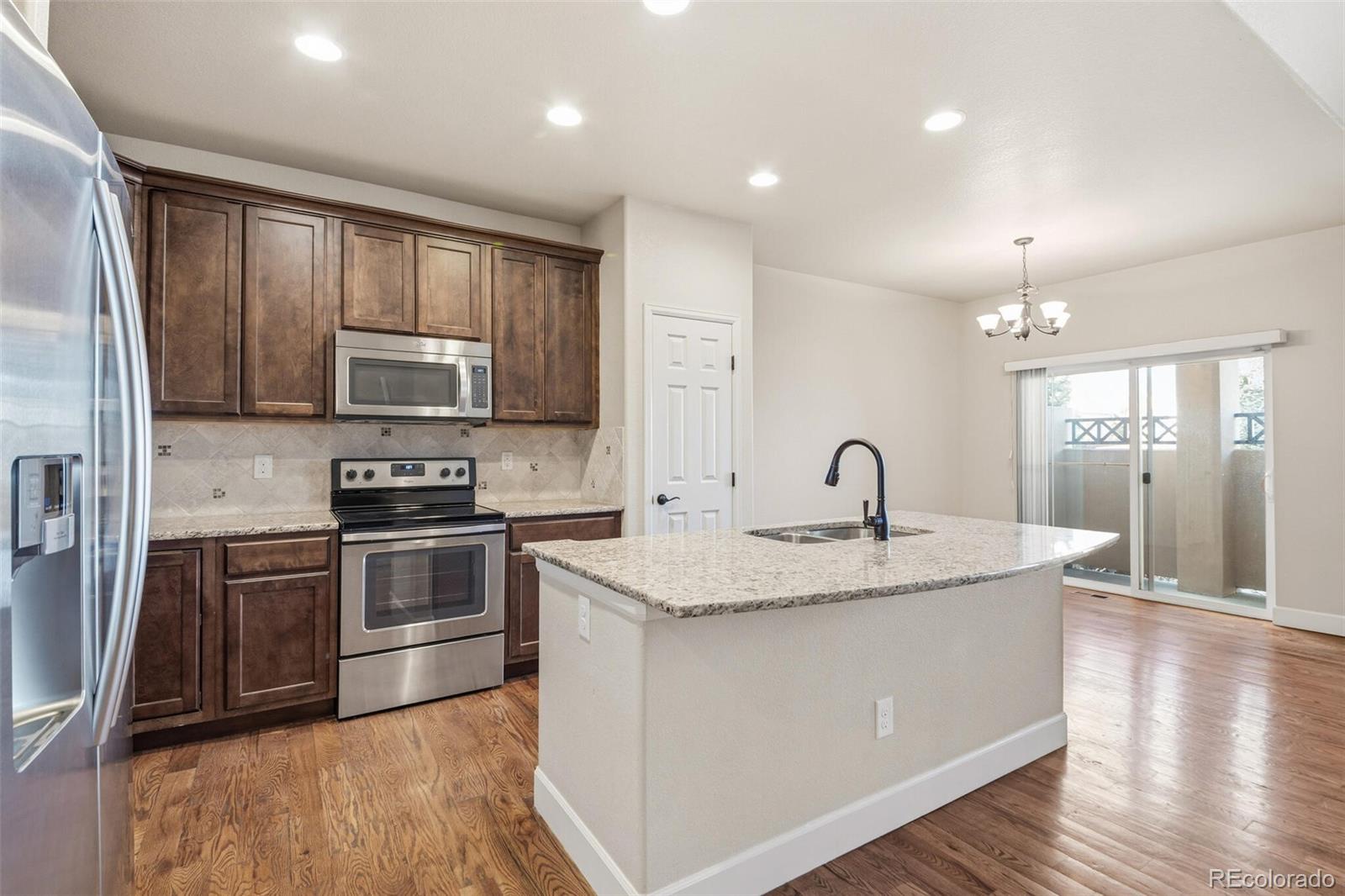 MLS Image #5 for 9763 w hinsdale lane,littleton, Colorado