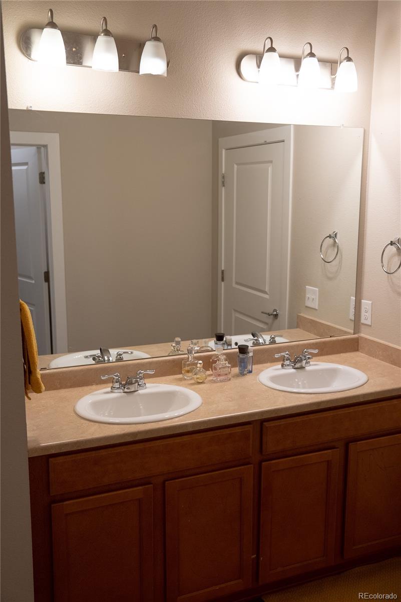 MLS Image #12 for 14341 e tennesse avenue,aurora, Colorado