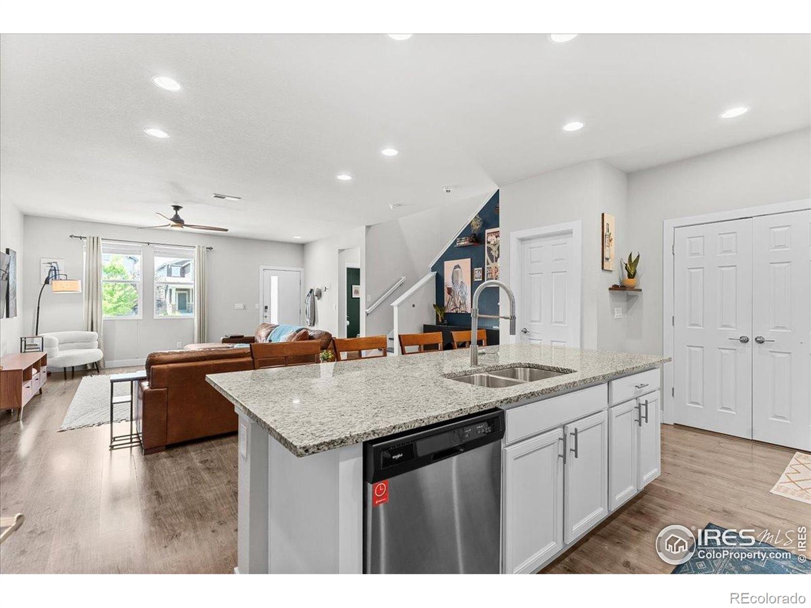 MLS Image #8 for 4774  kittredge street ,denver, Colorado
