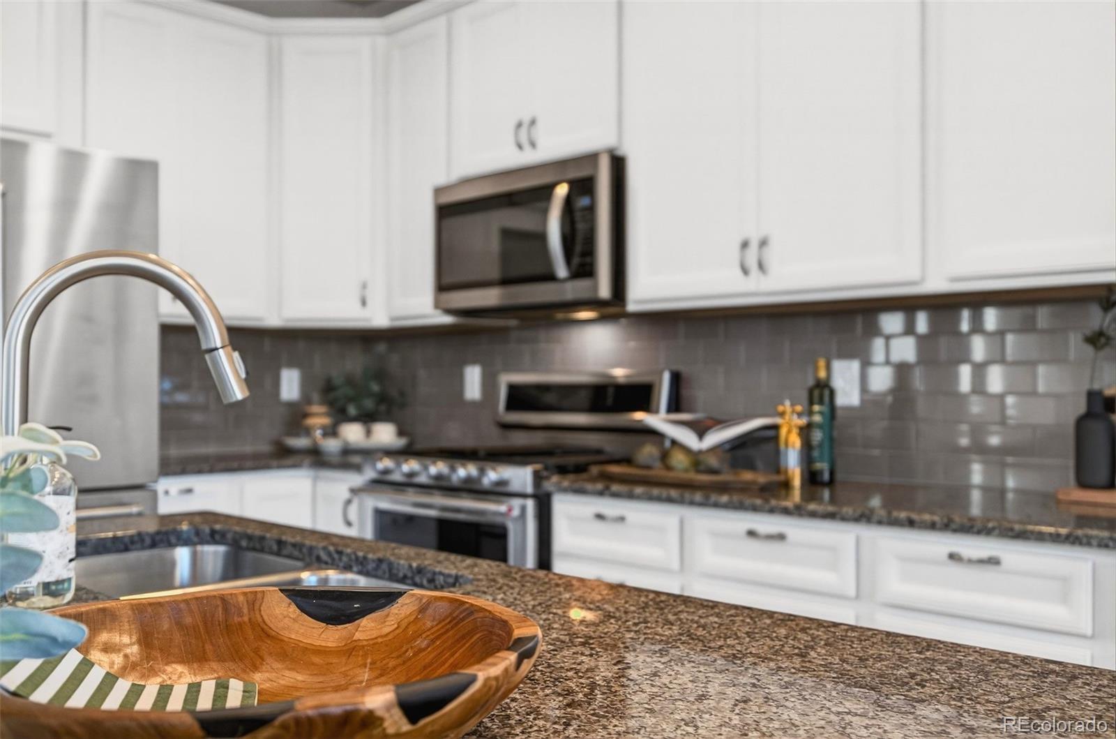 MLS Image #21 for 2884  echo lake drive,loveland, Colorado