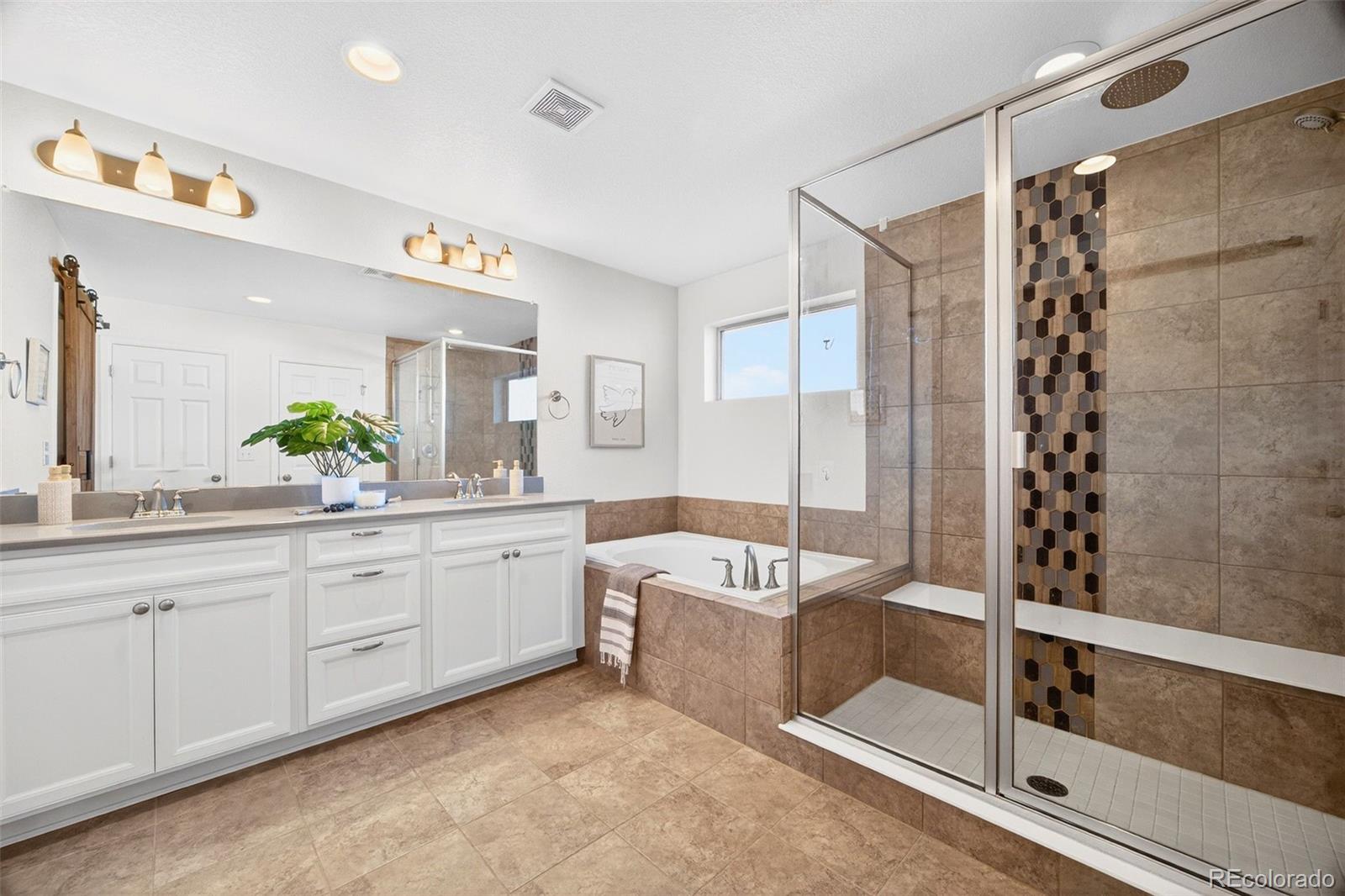MLS Image #27 for 2884  echo lake drive,loveland, Colorado