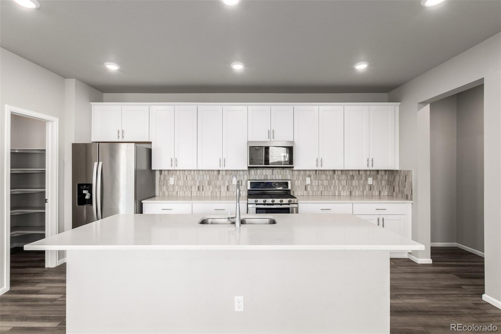 MLS Image #10 for 857  morning glory road,brighton, Colorado
