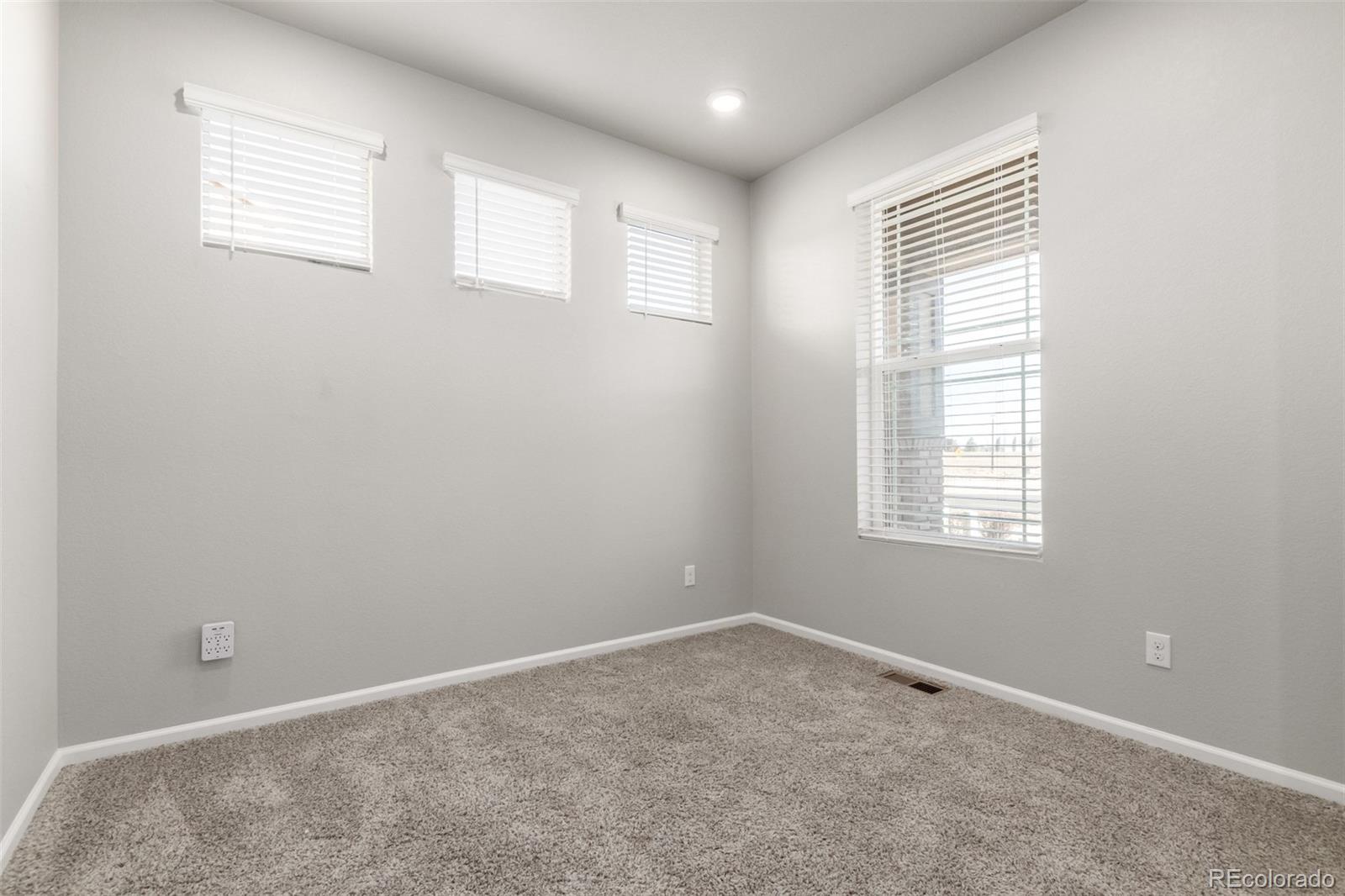 MLS Image #4 for 857  morning glory road,brighton, Colorado
