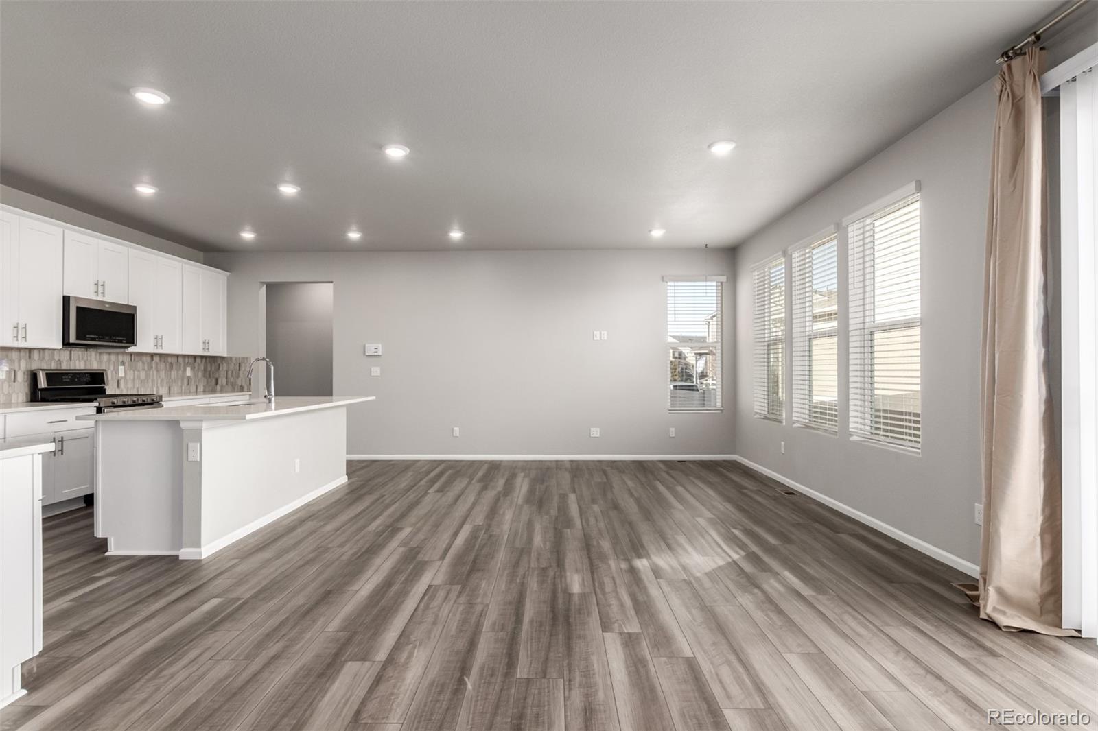 MLS Image #5 for 857  morning glory road,brighton, Colorado