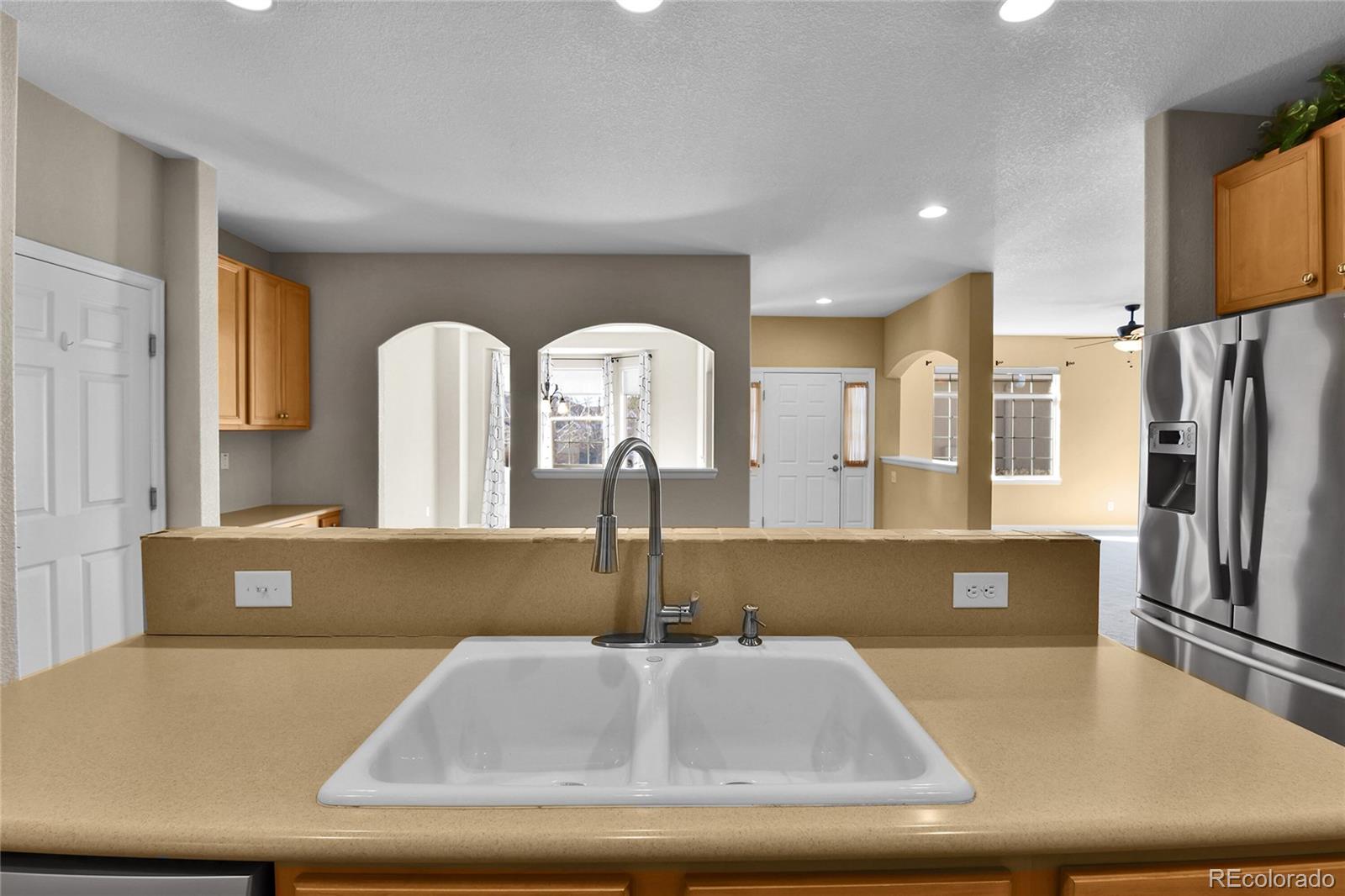 MLS Image #12 for 22448 e plymouth circle,aurora, Colorado
