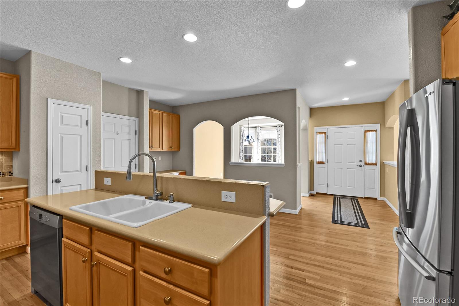 MLS Image #13 for 22448 e plymouth circle,aurora, Colorado