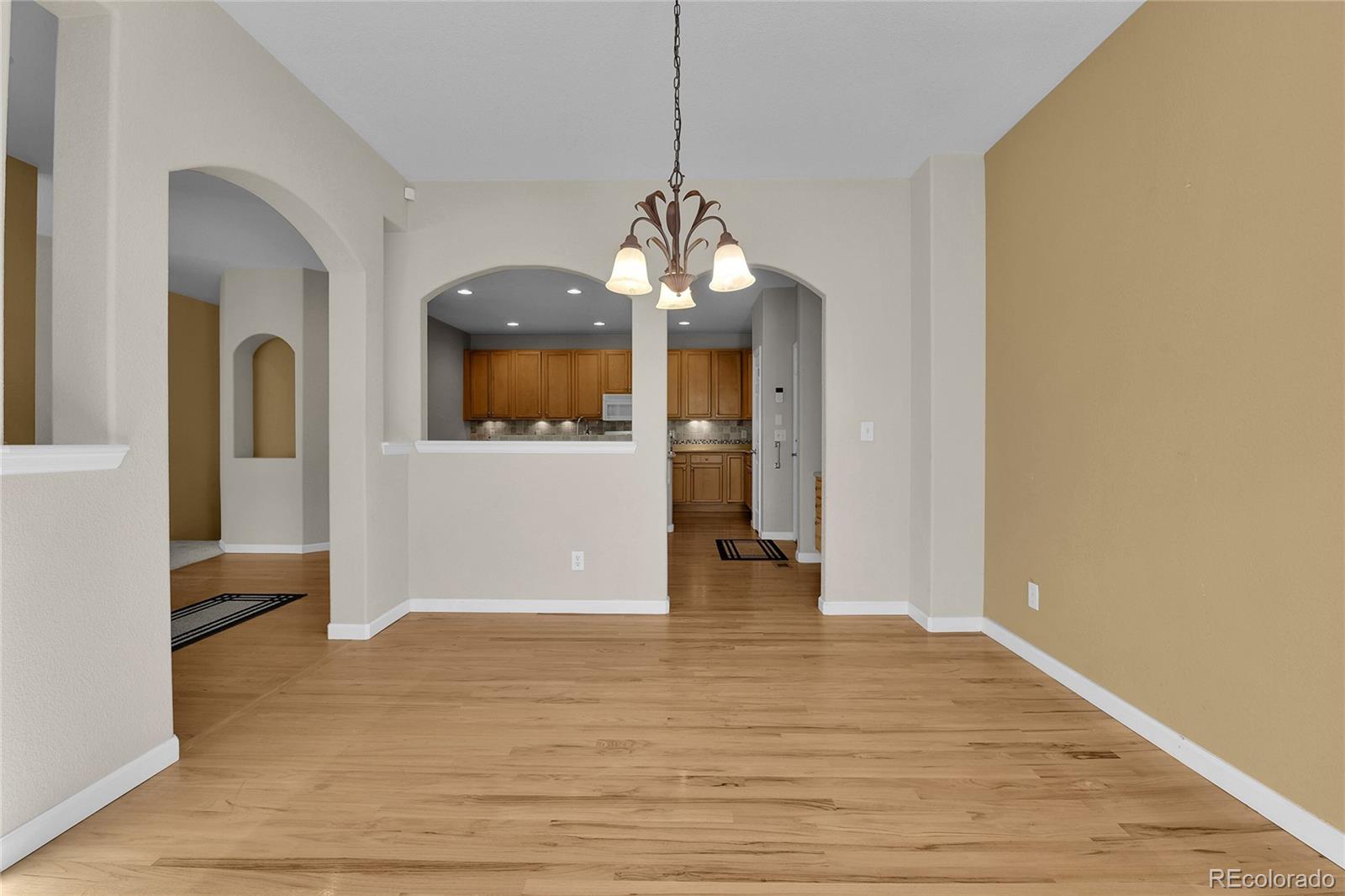 MLS Image #19 for 22448 e plymouth circle,aurora, Colorado