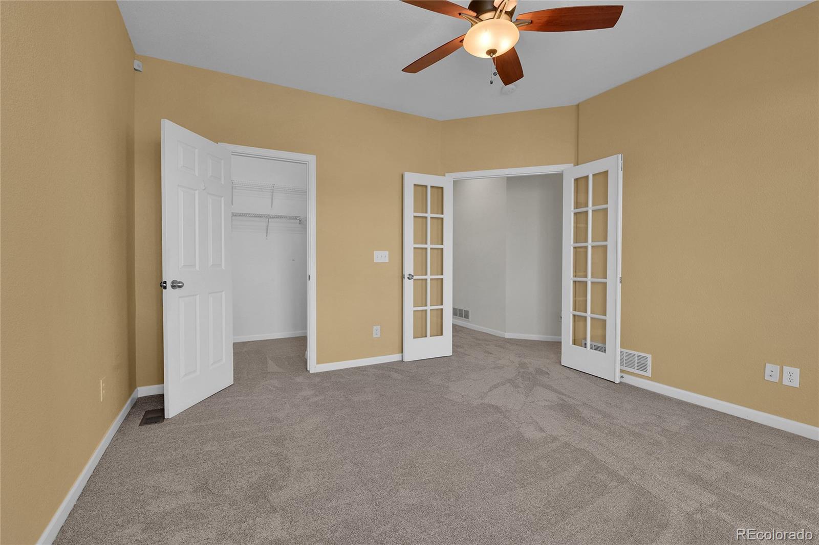 MLS Image #22 for 22448 e plymouth circle,aurora, Colorado