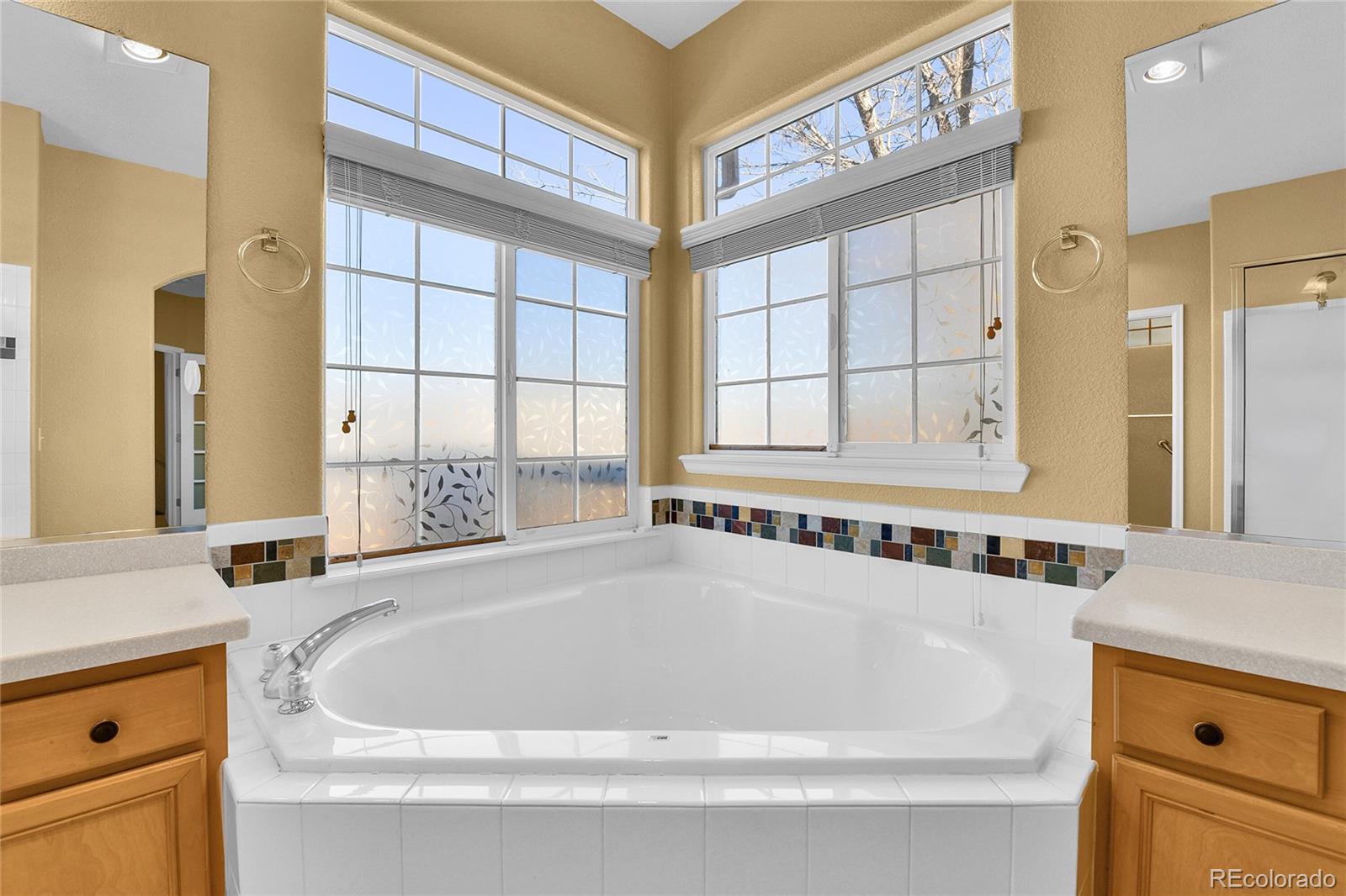 MLS Image #24 for 22448 e plymouth circle,aurora, Colorado